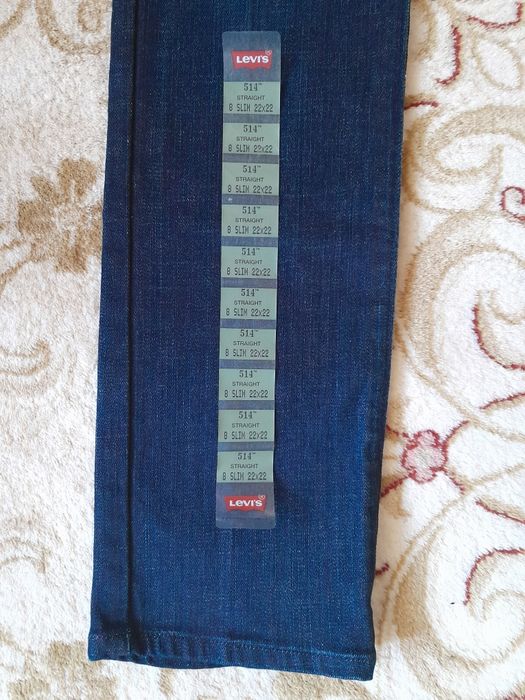 Джинсы новые Levi's подростковые