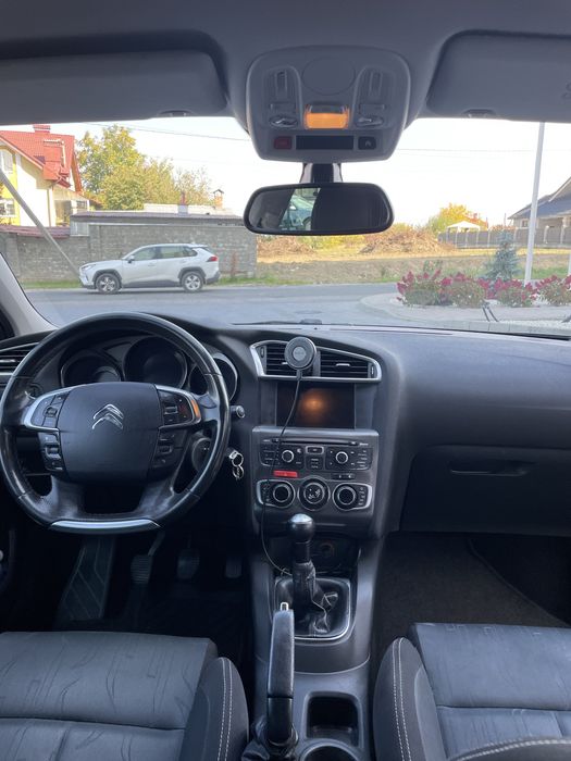 Citroen c4 2012 рік
