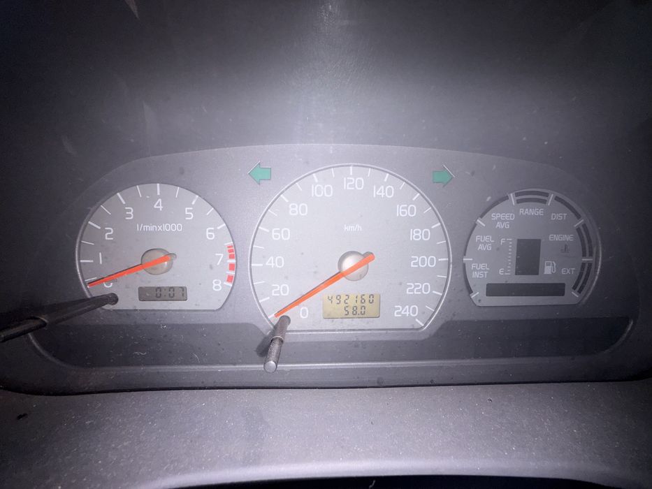 Volvo S40 1997 – GPL – Um sobrevivente com personalidade — photo 5