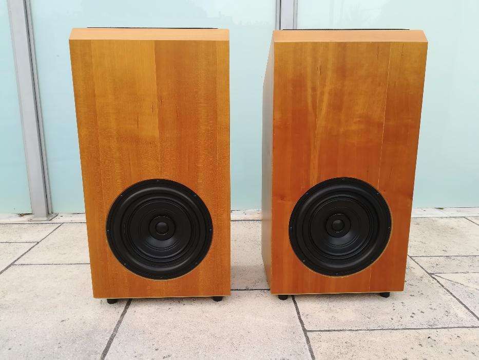 Shahinian ARC (Colunas de som)