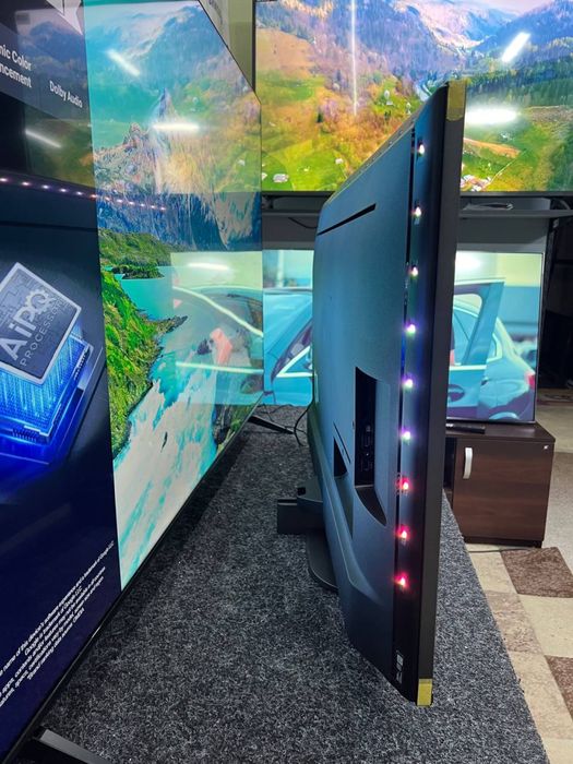 Телевізор Philips 50” дюймів 4K QLED, 120 Гц, Ambilight