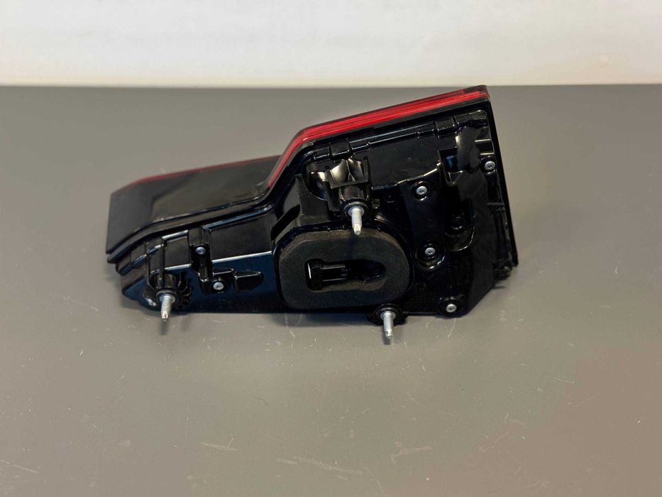 Lampy Tylne AUDI A4 B9 Przed Lift DYNAMIC