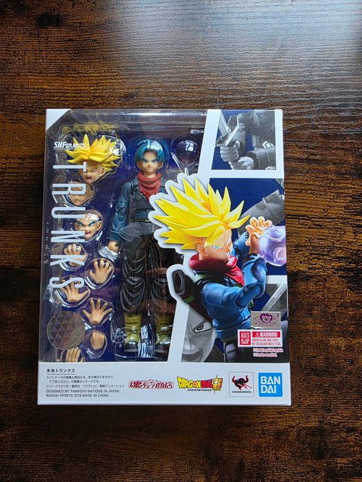 Dragon Ball S.H. Figuarts SSJ Trunks Super
