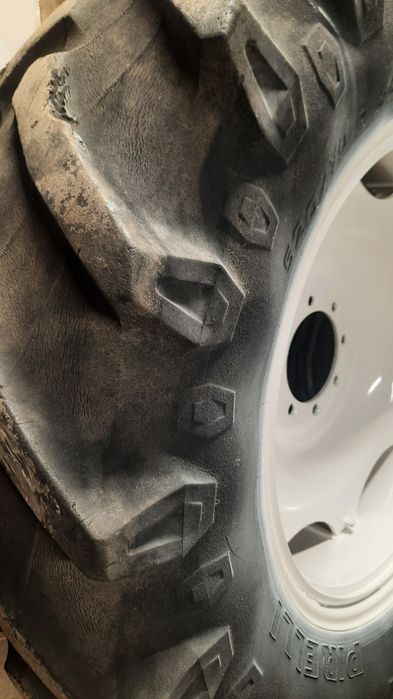 Opony 520,70x38 Pirelli