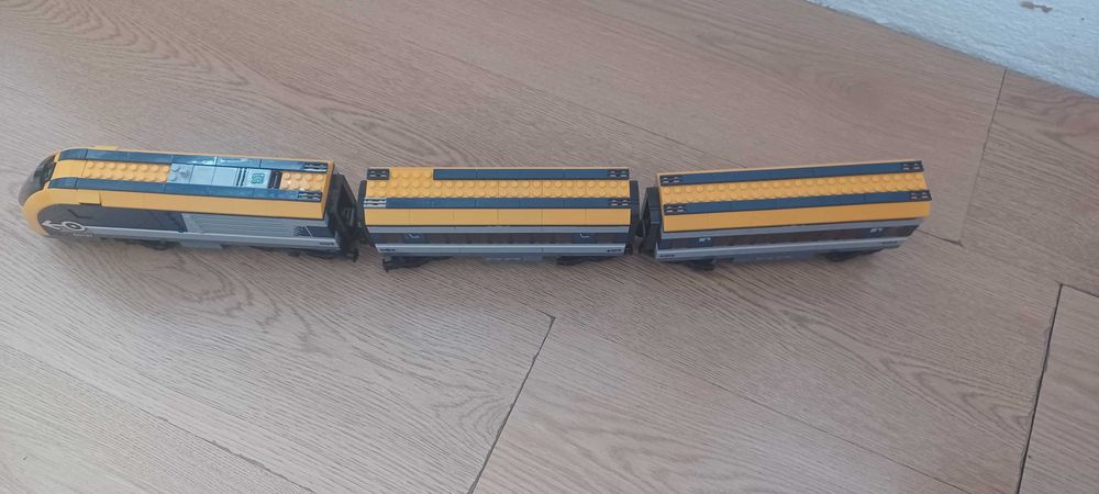 LEGO City: Passenger Train - 60197