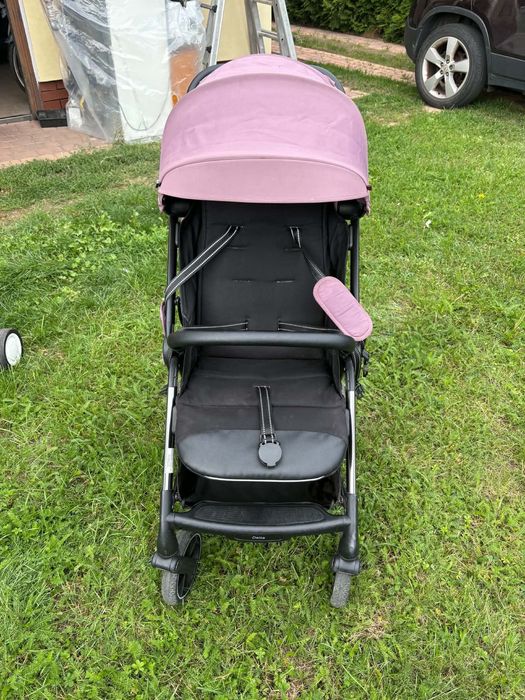 Wózek spacerowy Carrello Delta Rose Pink