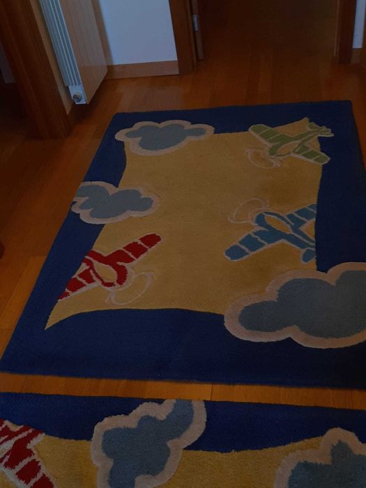 Adorável conjunto de tapetes e carpete para quarto de criança/jovem