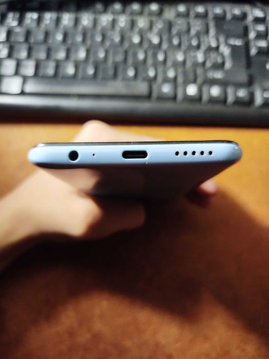 продам redmi note 9