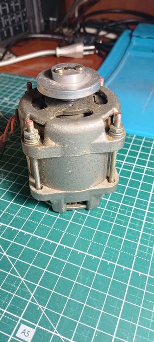 Електродвигун кд-3.5А-у4 від магнітофона дайна