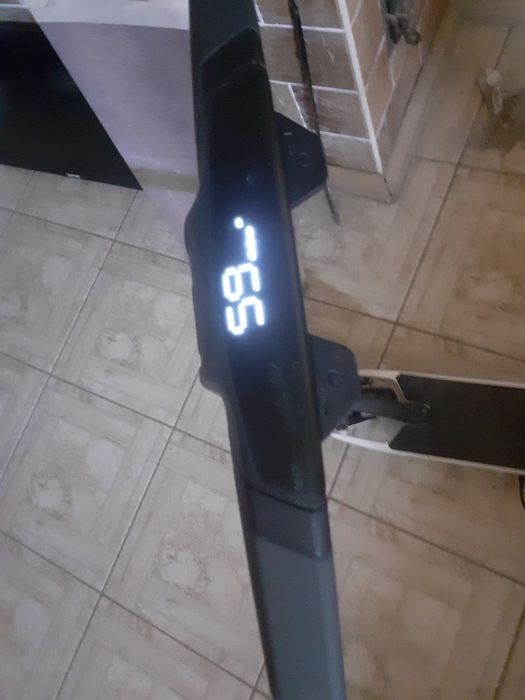 Єлектро самокат .