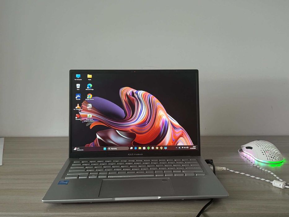 ASUS Vivobook 14X | i7-13700H | RTX 3050 | 16GB RAM | SSD | Windows 11
