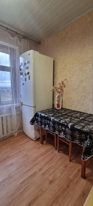 Сдам 2х комнатную квартиру район Крытый рынок.