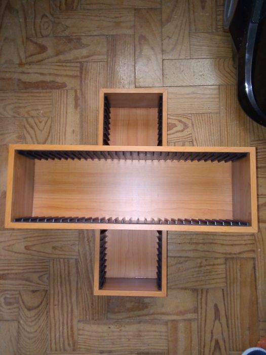 Caixas para CDs , audio, e Pc