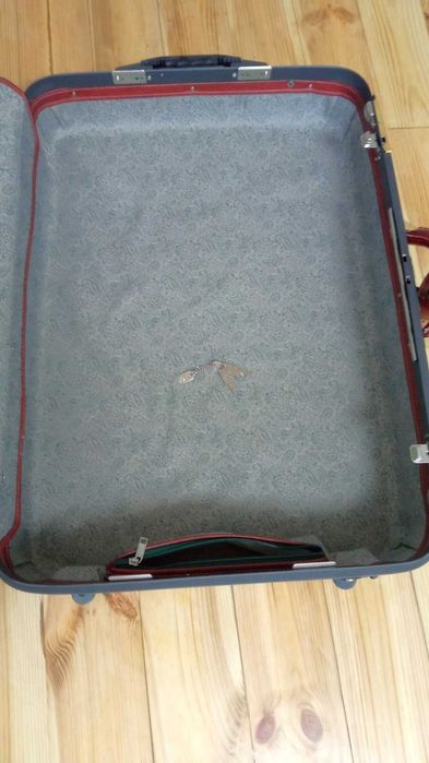 Чемодан большой Samsonite 74*53*28 см пластик с кожаной отделкой