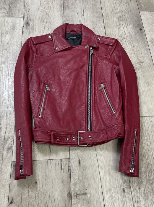 Zara Basic Outerwear куртка косуха S-M размер женская экокожа кожанка