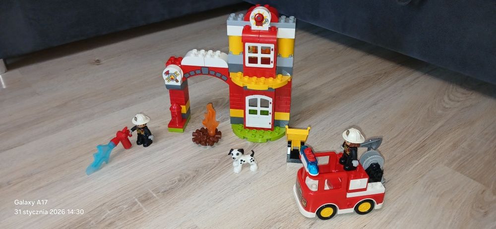 Zestaw Lego Duplo Remiza strażacka