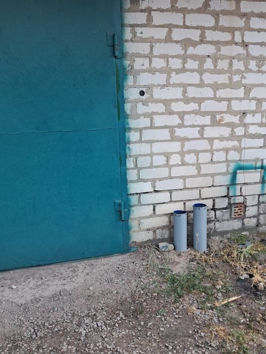Продам гараж квартира с  удобствами
