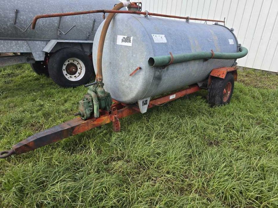 RaCisterna agricola 4000 litros usada - com documentos