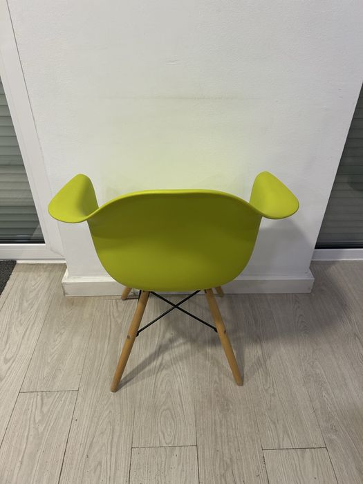 Cadeira / Poltrona Eames Vintage / retro