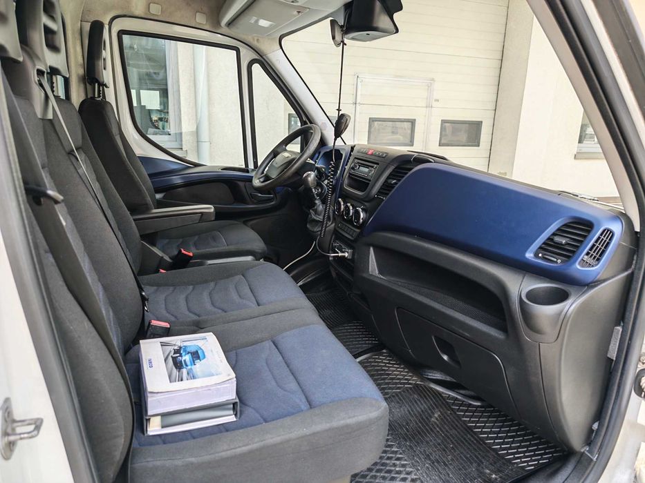 IVECO Daily 50C/35 plandeka, kurtyny, 3,5T, koła bliźniaki