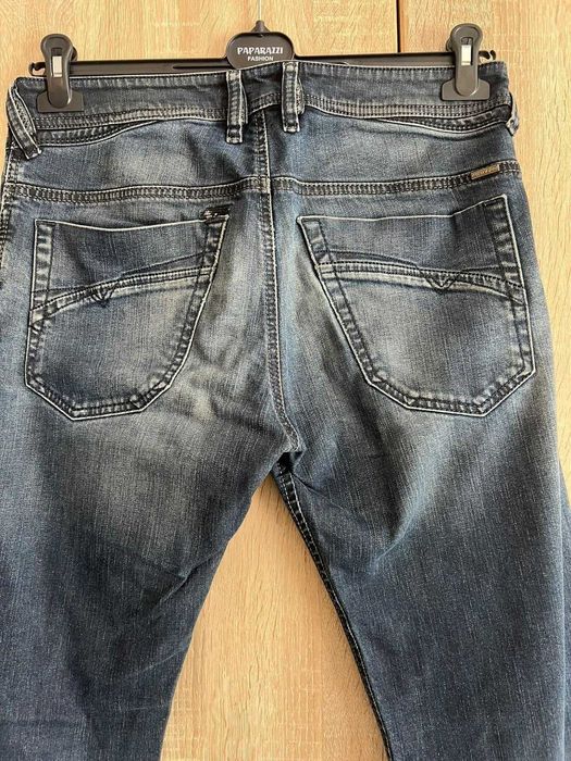 Spodnie jeansowe Diesel