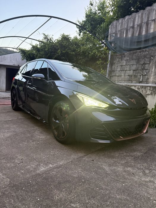 CUPRA Born Adrenaline One 62kWh 204 cv | IVA DEDUTÍVEL |