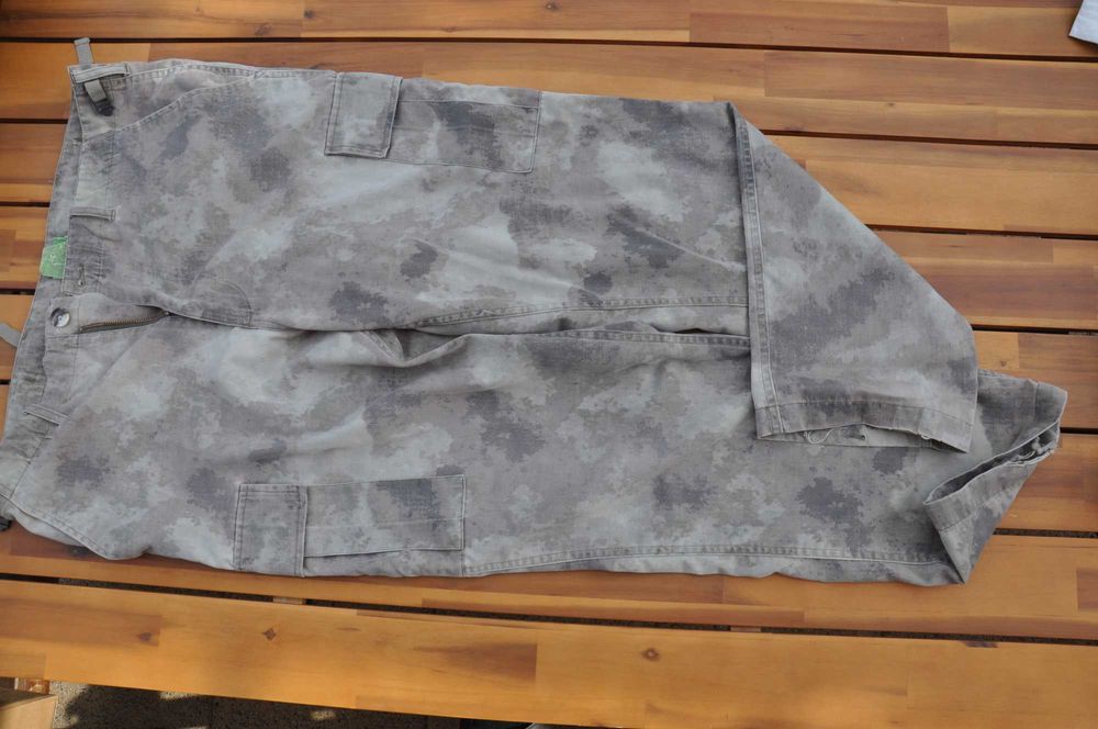 Spodnie bojówki taktyczne w kamuflażu Atacs