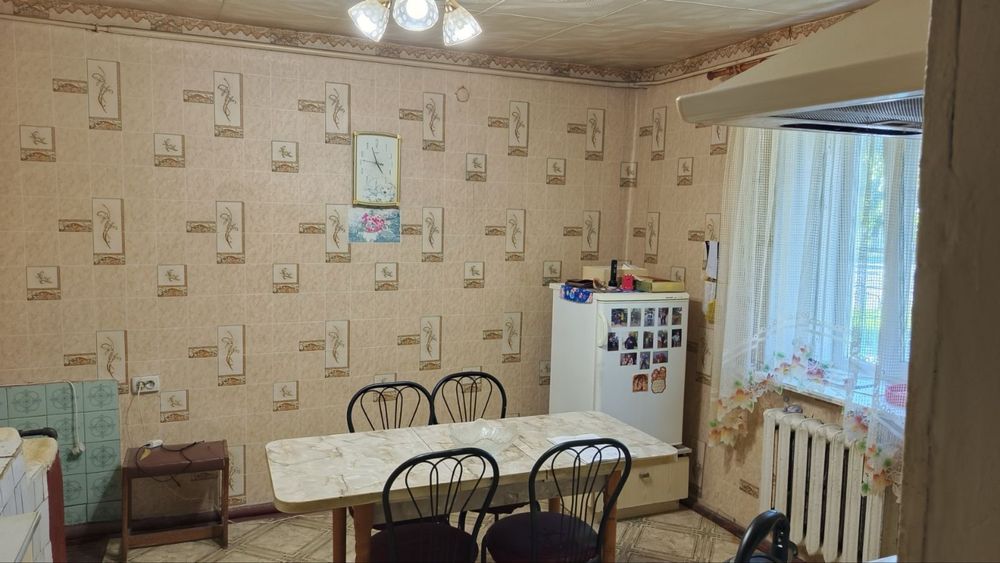 Фасад дом Гайсин центр