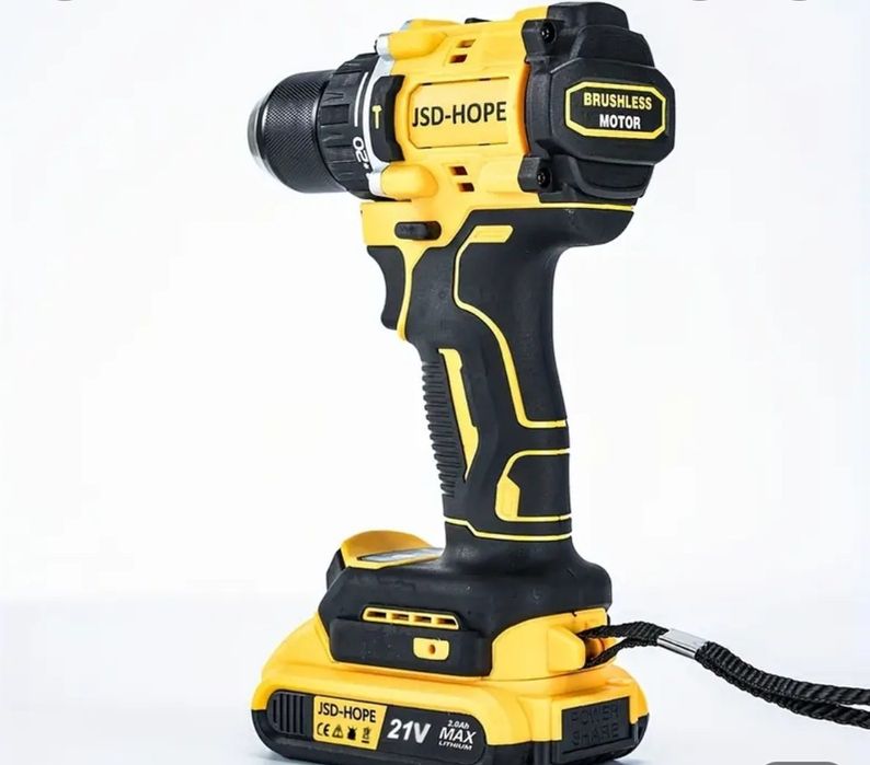 Бесщеточный аккумуляторный шуруповёрт