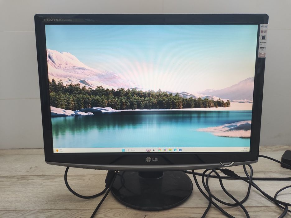 Монітор LG Flatron W2252TQ-PF