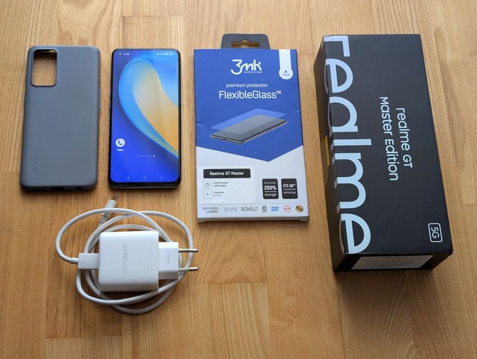 Realme GT Master Edition 6/128 GB ジャンク Realme GT Master Edition 6/128 GB ジャンク Realme GT Master