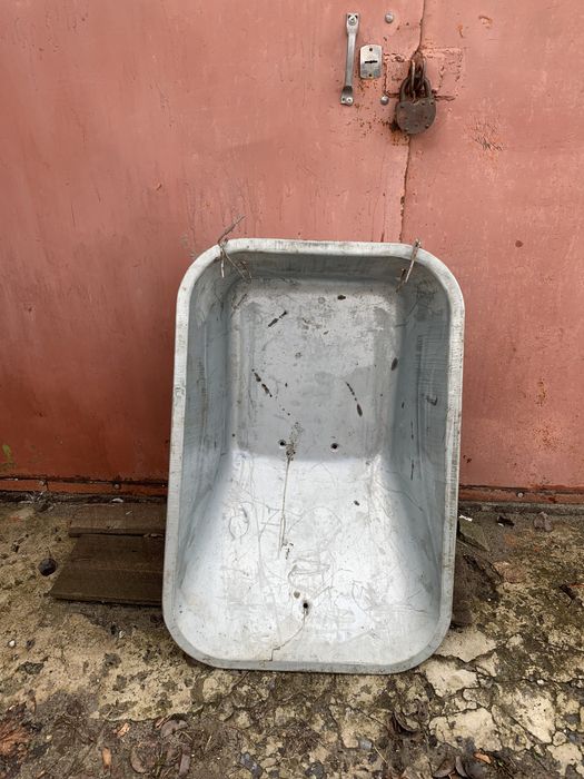 Строительна тачка