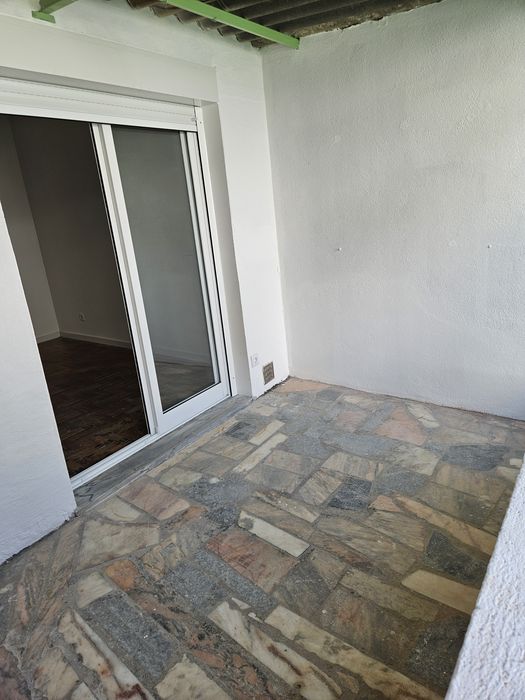Apartamento de moradia T1