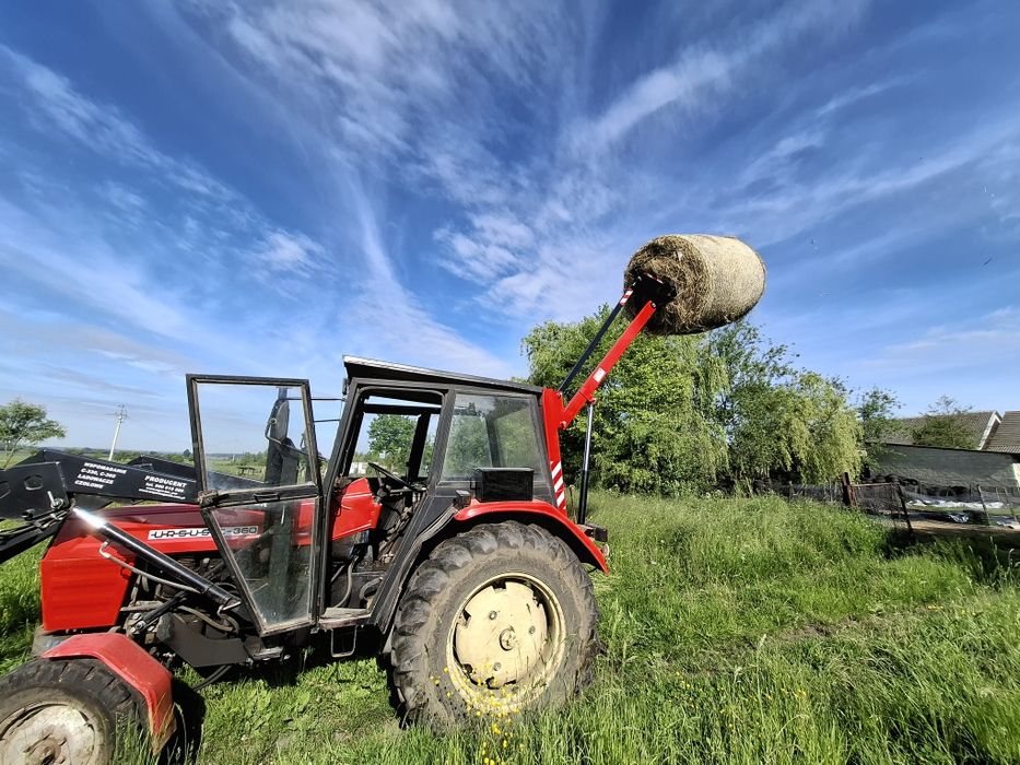 Na tylni TUZ do ciągnika,  Ładowacz na tył do bel