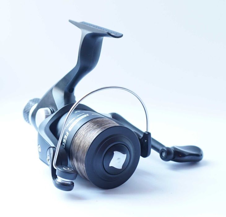 Kołowrotek Feeder + żyłka 0,26