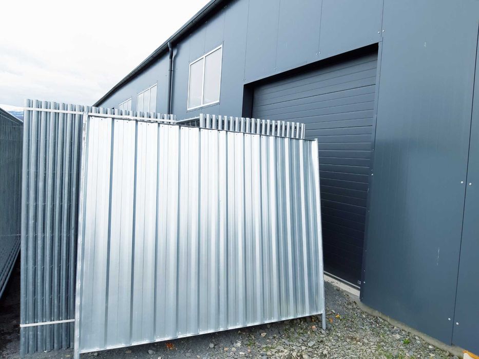 Ogrodzenie budowlane PELNE z blachy trapezowej