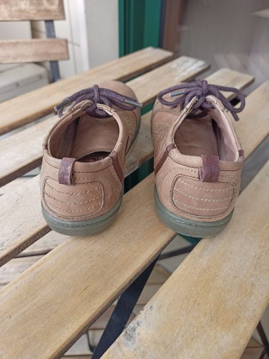 Botas em couro castanhas