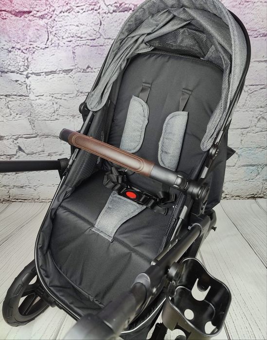 *** CARRINHO DE BEBÉ TRIO ** 3 em 1 ** NOVO ** Grande Promoção ***