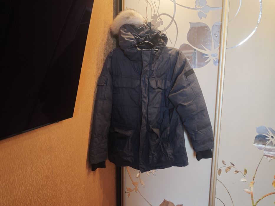Куртка зимова  з капюшоном