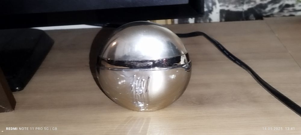 Sprzedam wodę perfumowaną ceruti 1881- chodzi o samą butelkę