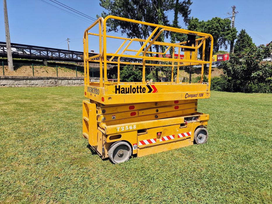 Plataforma elevatória haulotte