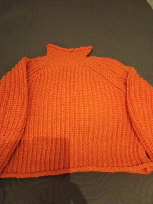 Sweterek pomarańczowy