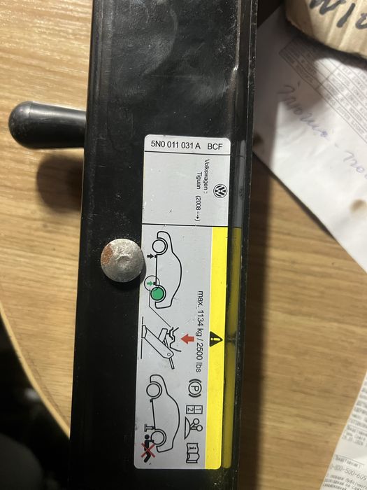 Домкрат вольцваген тігуан