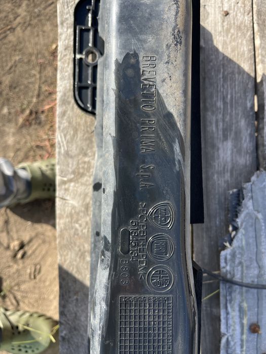 Підсилювач заднього бампера фіат добло