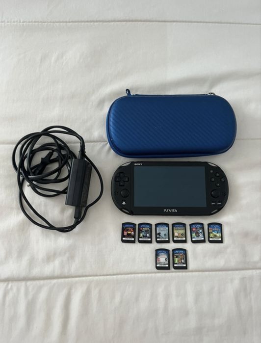 PlayStation Vita Slim Wifi + 8 jogos