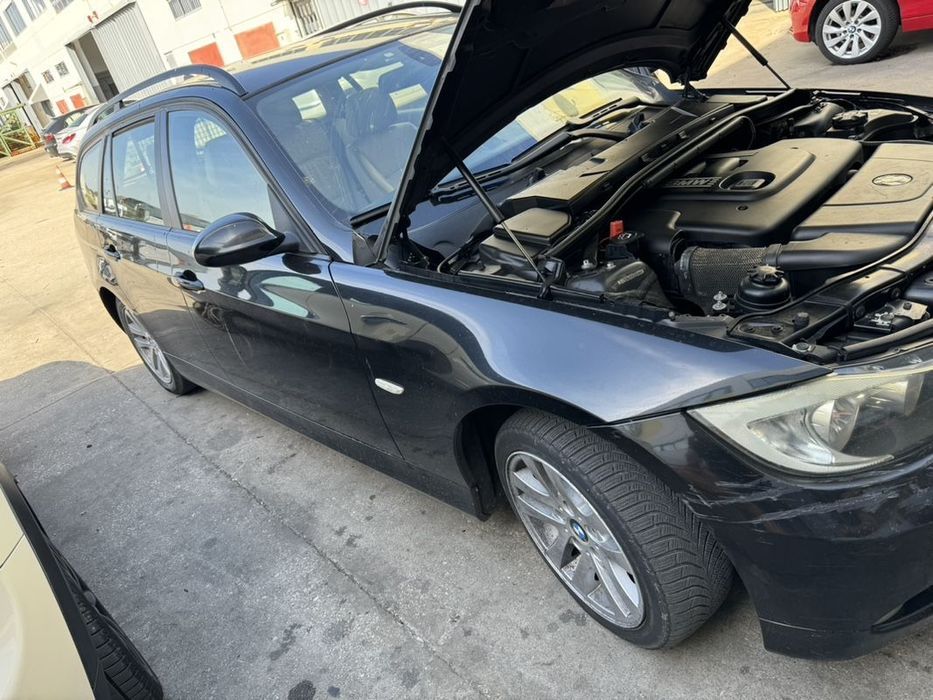 Bmw Serie 3 E91 163cv para peças