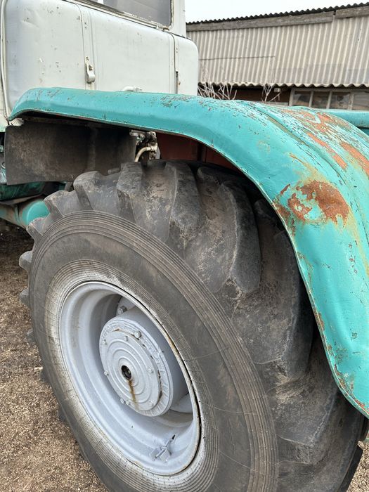 Т-150 в гарному стані двигун ЯМЗ-236