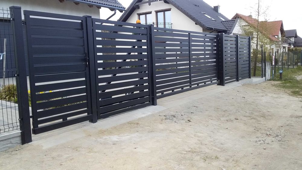 Ogrodzenie palisadowe, furtki, bramy, napędy- materiał plus montaż