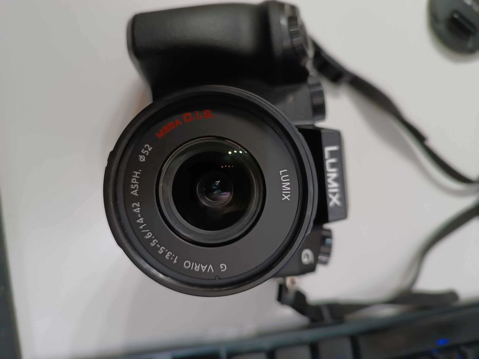 Panasonic Lumix G70 z obiektywem bateria ładowarka karton