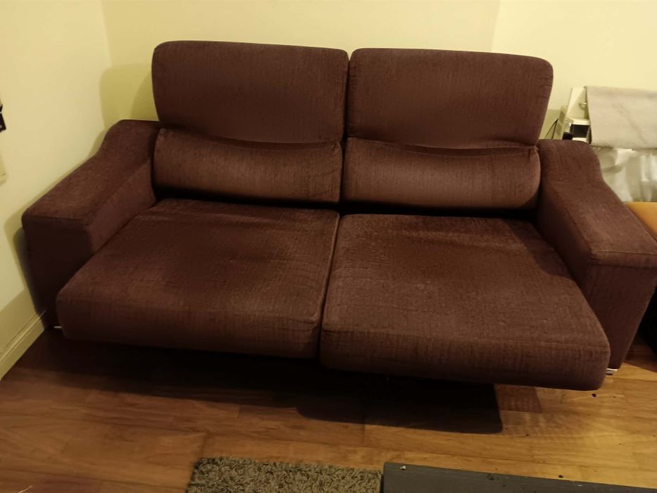 Sofá 3 lugares bordô